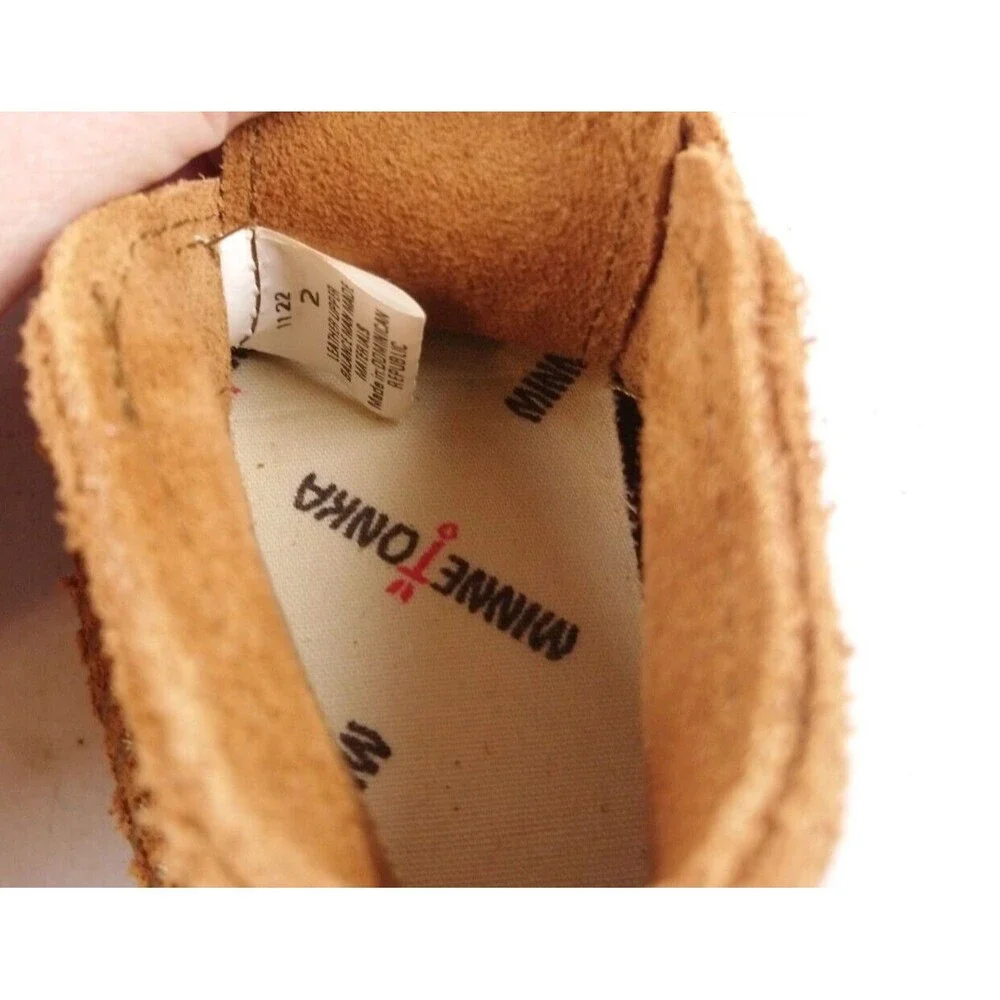 Minnetonka Moccasins 1122 - Infants Front Strap Bootie - Brown Suede Size 2